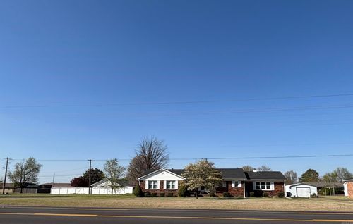 1410 W Main St, Walnut Ridge, AR, 72476-1415 | Card Image