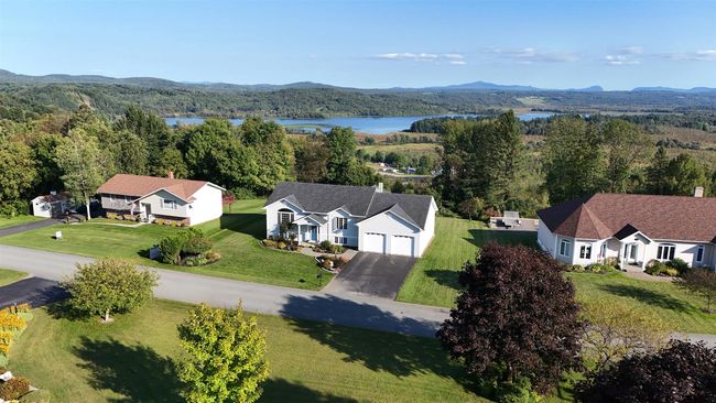 371 Memphremagog Vw, House other with 4 bedrooms, 3 bathrooms and null parking in Newport VT | Image 48
