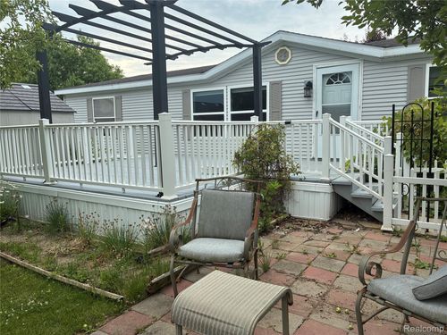 7364 Kings Ct, Alma, MI, 48801-8725 | Card Image