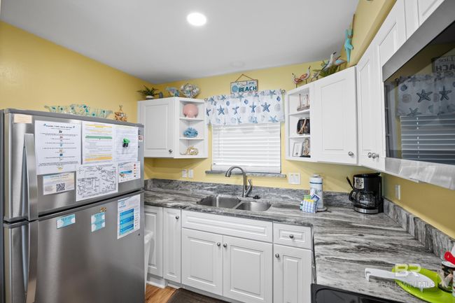 Kitchen | Image 18