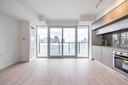 706-99 Foxbar Rd, Toronto, ON, M4V0B2 | Card Image