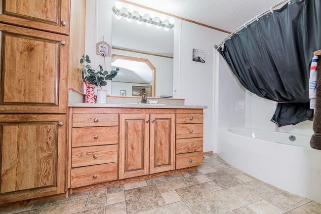 8601 90 St, House detached with 3 bedrooms, 2 bathrooms and 2 parking in Grande Prairie AB | Image 20