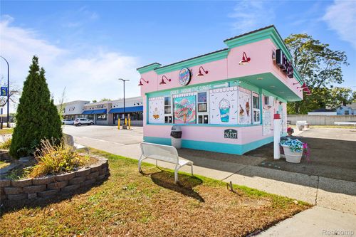 26137 John R Rd, Madison Heights, MI, 48071-3649 | Card Image