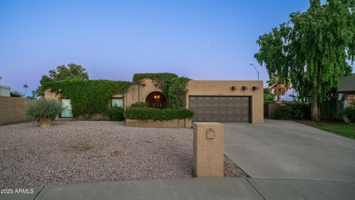 15831 N 47th Pl, Phoenix, AZ, 85032-4211 | Card Image