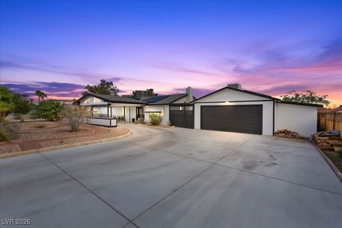 2254 Red Rock St, Las Vegas, NV, 89146-3119 | Card Image