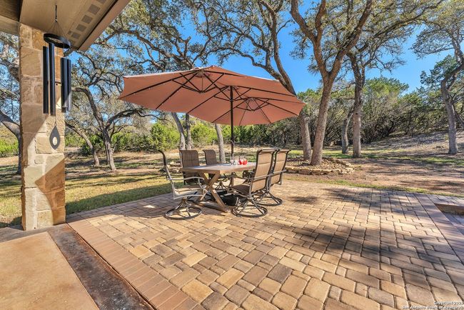 663 Private Road 1712, House other with 3 bedrooms, 3 bathrooms and null parking in Mico TX | Image 68