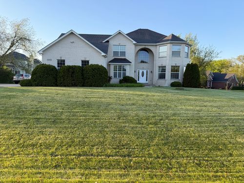 15n805 Pheasant Fields Ln, Hampshire, IL, 60140-7431 | Card Image