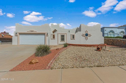 10816 Loma De Amor Ln, El Paso, TX, 79934-3781 | Card Image