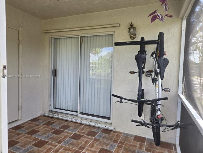 299 Duval Ct, Townhouse with 2 bedrooms, 2 bathrooms and null parking in Weston FL | Image 15