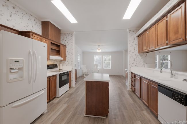 345 Derrick Dr, House other with 4 bedrooms, 3 bathrooms and null parking in Spring Branch TX | Image 8