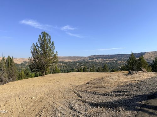 155 Se Lupine Lane, John Day, OR, 97845 | Card Image