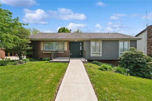 521 Monticello Dr, Delmont, PA, 15626-1375 | Card Image