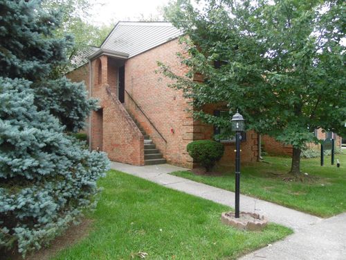 12-421 Redding Rd, Lexington, KY, 40517-2519 | Card Image