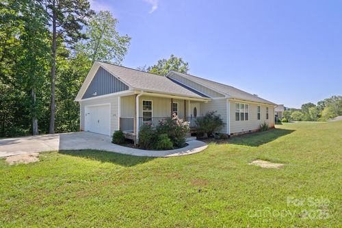4390 Belmont Dr, Morganton, NC, 28655-0023 | Card Image