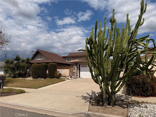 136 N Tiana Ln, Anaheim, CA, 92807 | Card Image