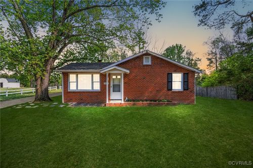 4241 Curtis St, Chester, VA, 23831-4408 | Card Image