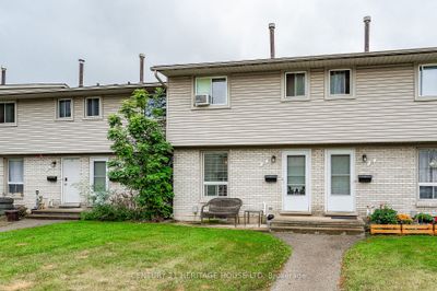 39 - 700 Paisley Rd, Condo with 3 bedrooms, 1 bathrooms and 1 parking in Guelph ON | Image 3