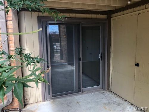 apt-a-4 Fairways Cir, Saint Charles, MO, 63303-3331 | Card Image