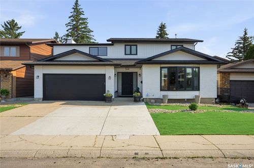 346 Wakaw Crescent, Saskatoon, SK, S7J4E2 | Card Image