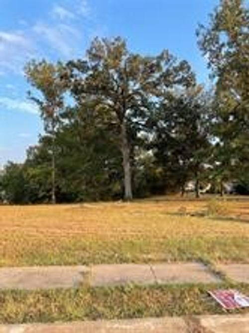 18 Legacy Dr, Haughton, LA, 71037-9628 | Card Image