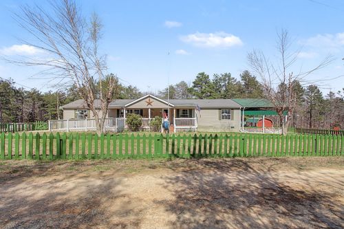 180 Gifford Ln, Hohenwald, TN, 38462-2598 | Card Image