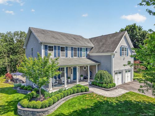 10 Sandlewood Cir, East Fishkill, NY, 12533-4314 | Card Image