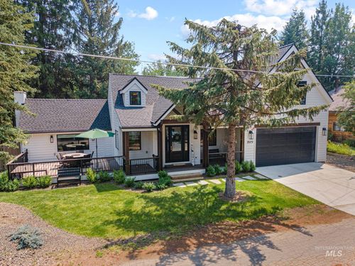 1619 E Lake St, McCall, ID, 83638-6013 | Card Image