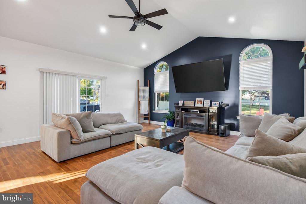 Residential in WILLIAMSTOWN 4