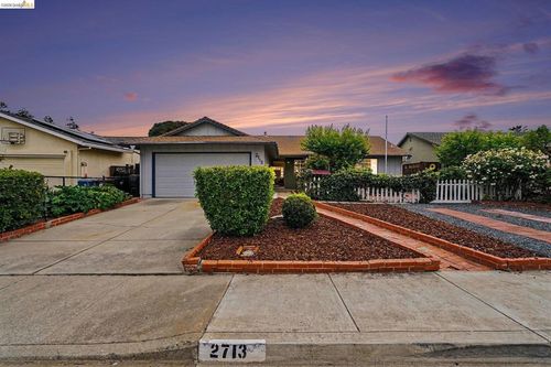 2713 Del Oro Cir, Antioch, CA, 94509 | Card Image