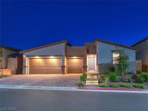6136 Amelia Pointe St, Las Vegas, NV, 89166-8128 | Card Image