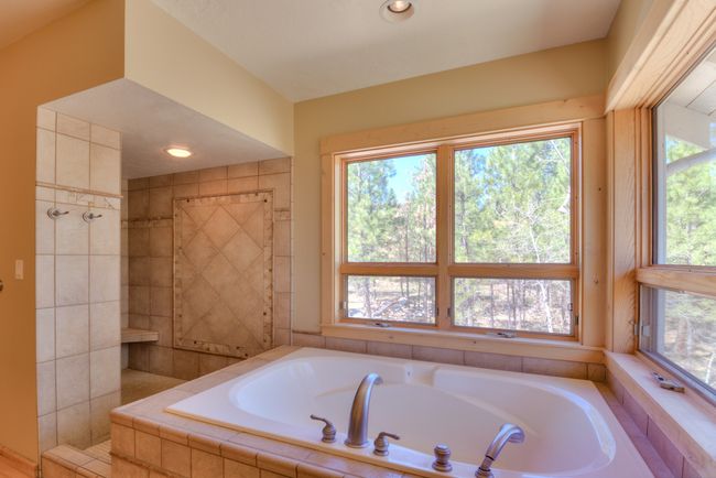 Main Home Master Bath and Walk-in Shower Upper Level | Image 64