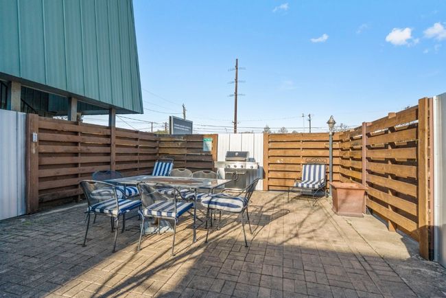 APT-110 - 3815 Guadalupe St, Condo with 2 bedrooms, 1 bathrooms and 2 parking in Austin TX | Image 20