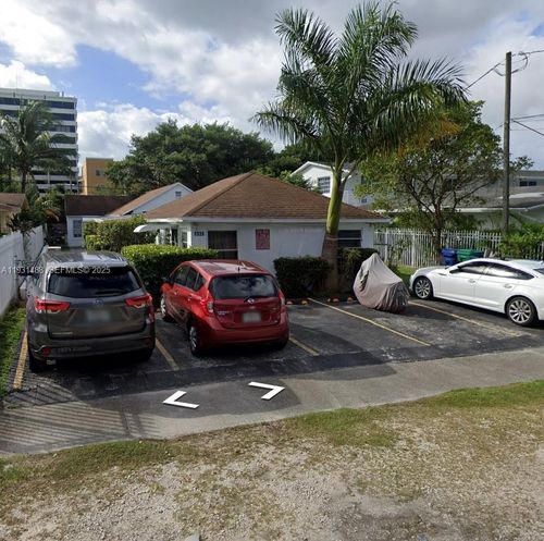apt-5-1326 Ne 110th St, Miami, FL, 33161-7642 | Card Image