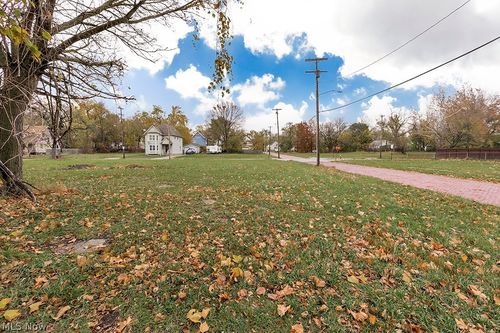 936 E 141st St, Cleveland, OH, 44110-3412 | Card Image