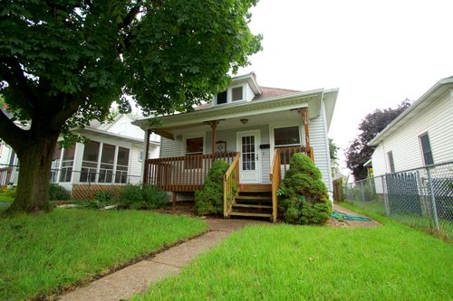 118 5th St, Silvis, IL, 61282-1133 | Card Image