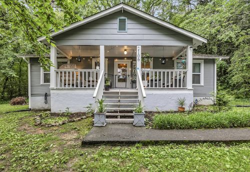 2106 Tunnel Blvd, Chattanooga, TN, 37406-2630 | Card Image