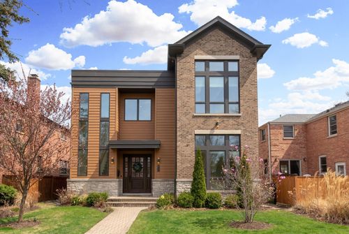 230 N Delphia Ave, Park Ridge, IL, 60068-3243 | Card Image