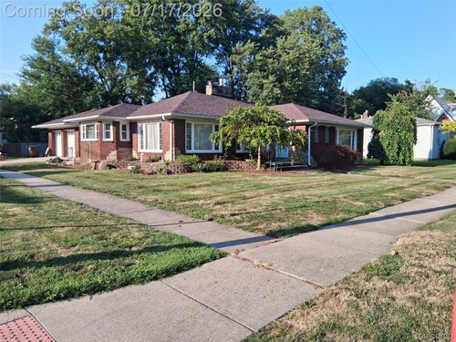 1460 Monroe St, Carleton, MI, 48117-9069 | Card Image