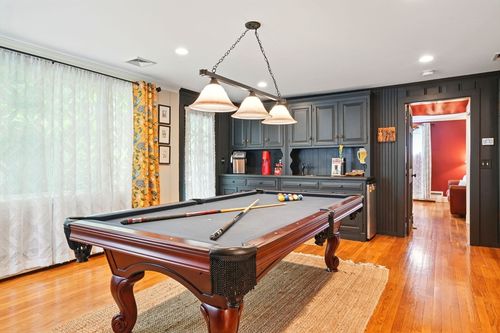 12 Wicked Hl, Duxbury, MA, 02332-4656 | Card Image