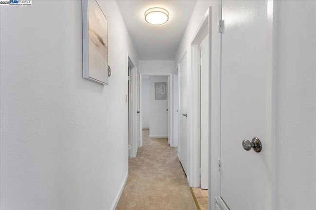 20 Martgate Street, House other with 3 bedrooms, 2 bathrooms and 2 parking in Daly City CA | Image 14