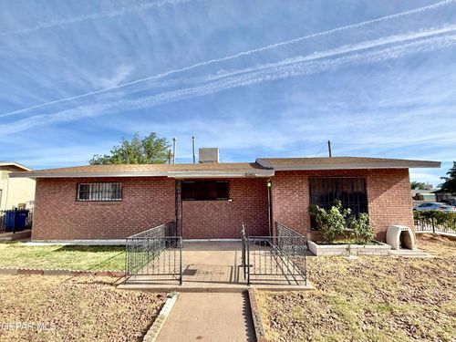 5025 Mount Vernon Ct, El Paso, TX, 79904-2135 | Card Image
