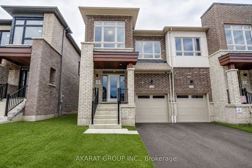 124 Armilia Pl, Whitby, ON, L1P0P7 | Card Image