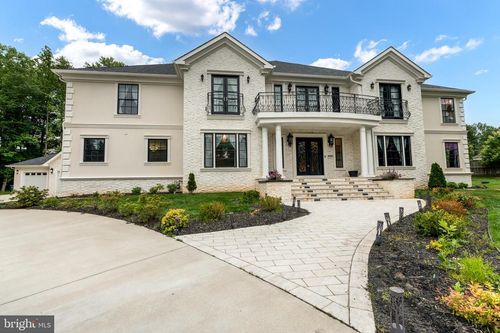 1065 Northfalls Ct, Great Falls, VA, 22066-1551 | Card Image