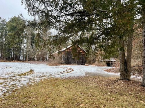 3 Roosevelt St, Hadley, MA, 01035-9616 | Card Image