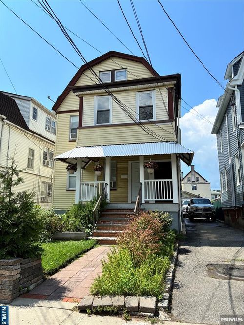 357 High St, Orange, NJ, 07050-1949 | Card Image