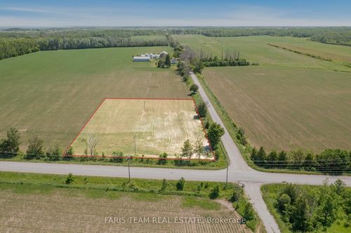 7046 30/31 Nottawasaga Sideroad, Stayner, ON, L0M1S0 | Card Image
