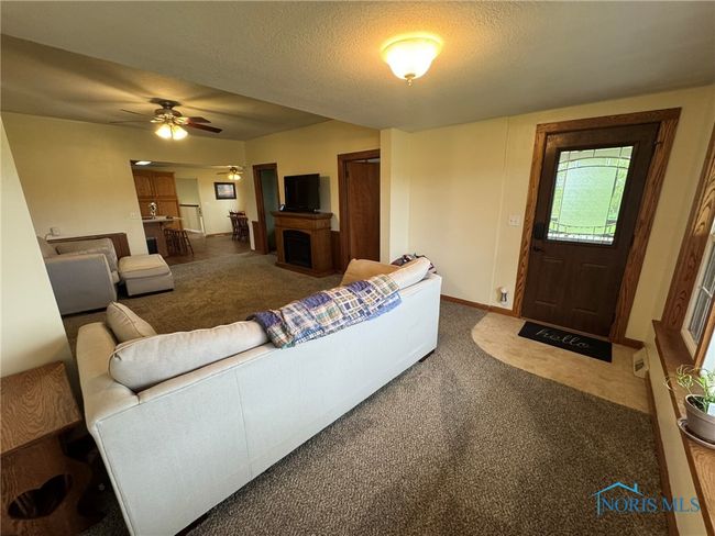 11575 County Road Q, House other with 5 bedrooms, 3 bathrooms and 2 parking in Montpelier OH | Image 18