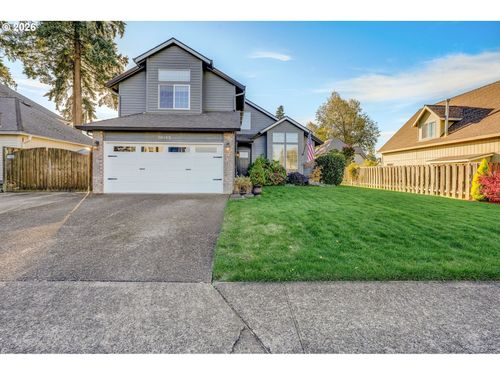 16195 Se Lillian Ct, Milwaukie, OR, 97267 | Card Image