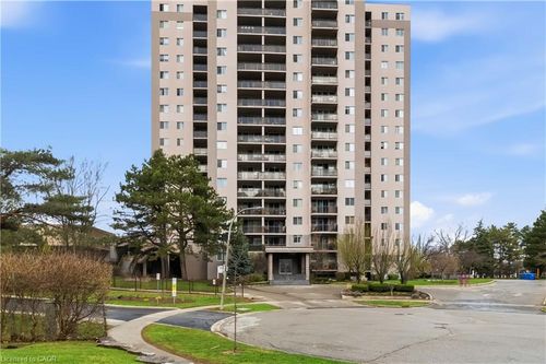 1706-975 Warwick Crt, Burlington, ON, L7T3Z7 | Card Image