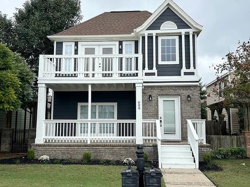 600 N Tennyson Ln, Fayetteville, AR, 72704-7540 | Card Image